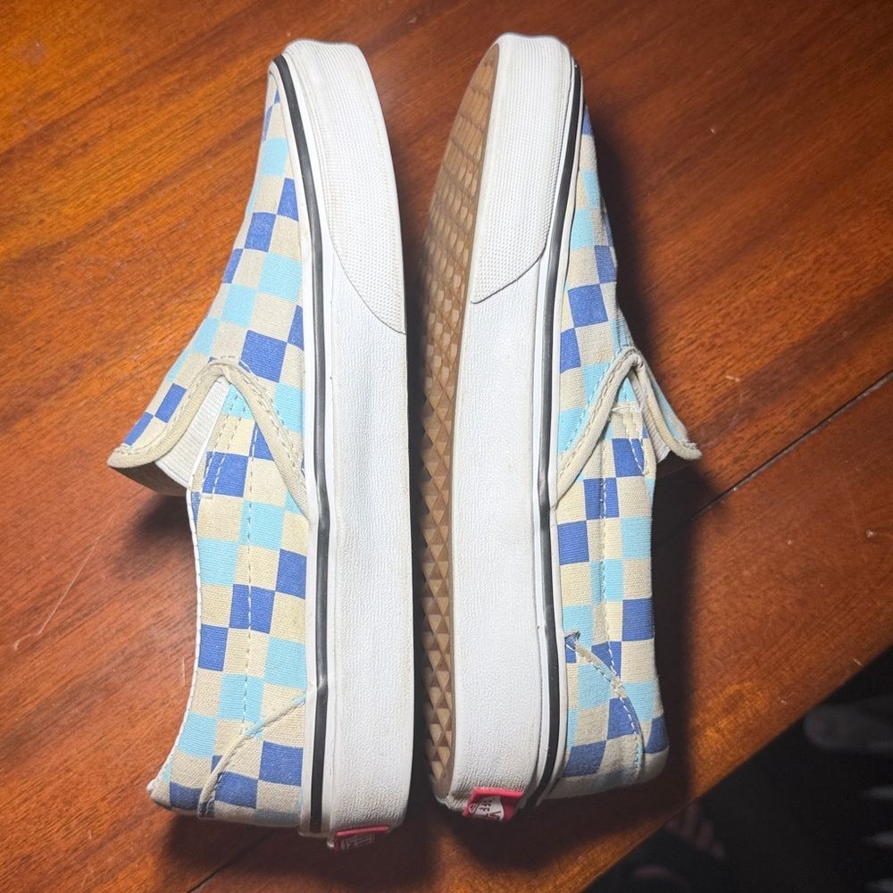 Vans Slip-On Checkerboard Sneakers in Blue and Light Blue — women’s 6/mens 4.5 - Picture 11 of 15